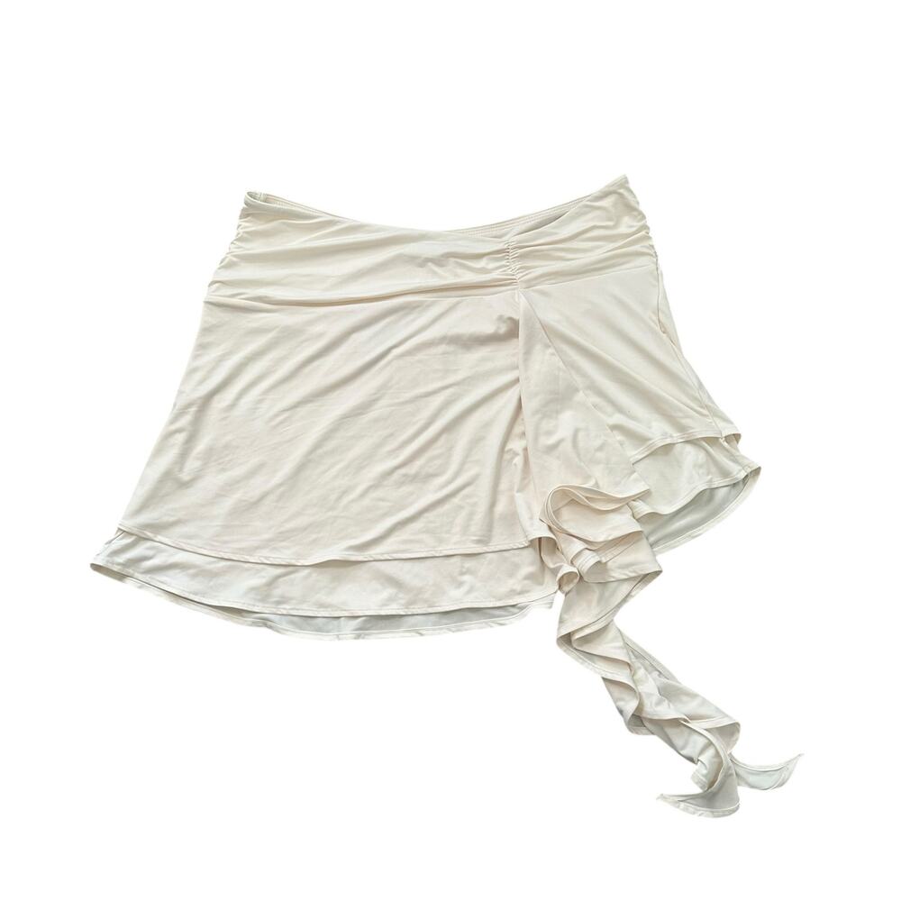 Oh Polly! cream tiered mini skirt size 8 NWT